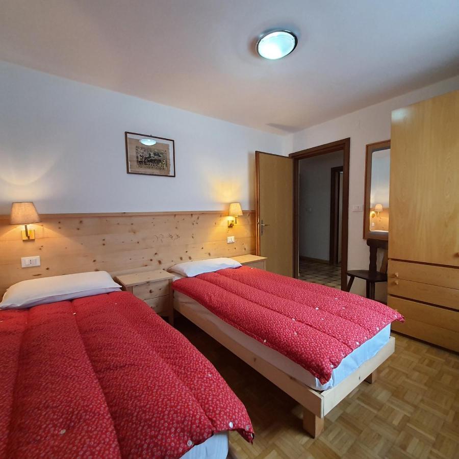 Ferienwohnung Cesa Monica Canazei Exterior foto
